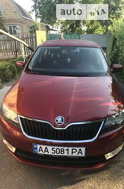 Хэтчбек Skoda Rapid 2015 в Киеве