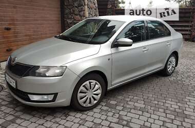 Ліфтбек Skoda Rapid 2013 в Львові