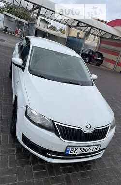 Ліфтбек Skoda Rapid 2014 в Києві