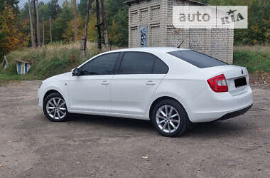 Лифтбек Skoda Rapid 2013 в Львове