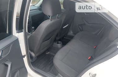 Лифтбек Skoda Rapid 2013 в Львове