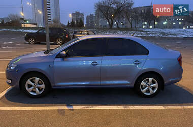 Лифтбек Skoda Rapid 2013 в Киеве