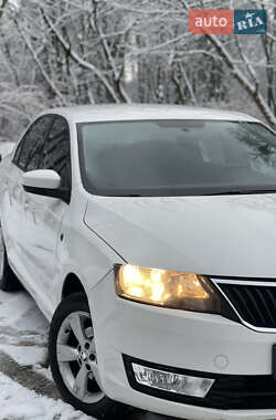 Ліфтбек Skoda Rapid 2014 в Львові