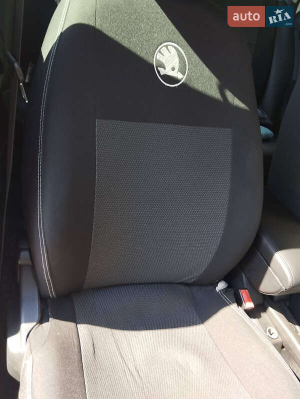 Хэтчбек Skoda Rapid 2014 в Черноморске фото 12 Хэтчбек Skoda Rapid 2014 в Черноморске