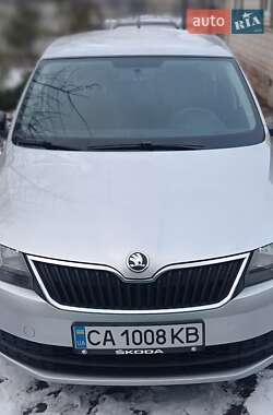 Ліфтбек Skoda Rapid 2014 в Драбіву