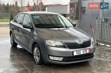 Skoda Rapid 2012