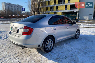 Лифтбек Skoda Rapid 2013 в Киеве