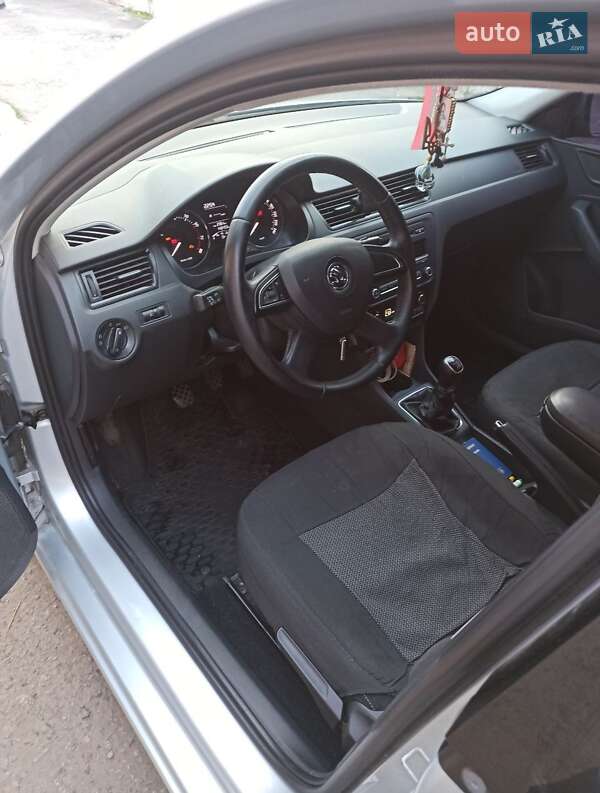Лифтбек Skoda Rapid 2013 в Киеве