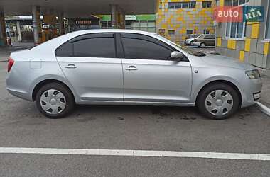 Лифтбек Skoda Rapid 2013 в 