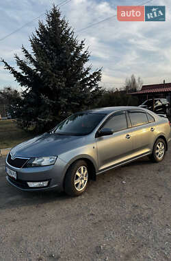 Лифтбек Skoda Rapid 2013 в Киеве