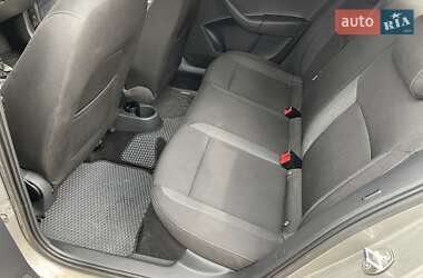 Хетчбек Skoda Rapid 2013 в 