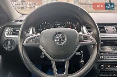 Лифтбек Skoda Rapid 2013 в 