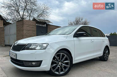 Хетчбек Skoda Rapid 2015 в 