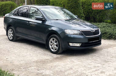 Лифтбек Skoda Rapid 2016 в 