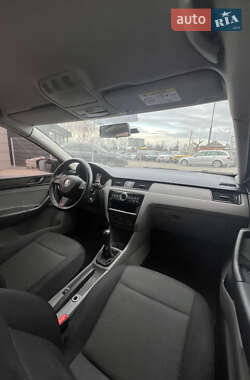 Хэтчбек Skoda Rapid 2015 в 