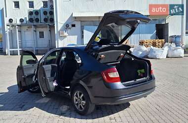 Лифтбек Skoda Rapid 2013 в 