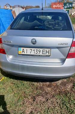 Лифтбек Skoda Rapid 2013 в 