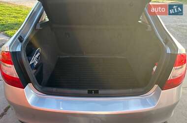 Ліфтбек Skoda Rapid 2013 в 