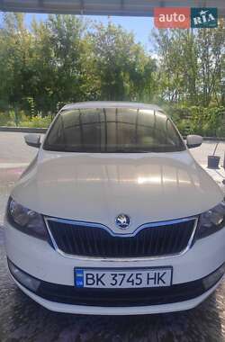 Ліфтбек Skoda Rapid 2015 в 