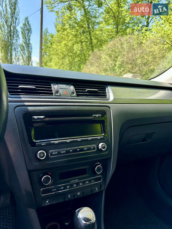 Ліфтбек Skoda Rapid 2015 в Києві