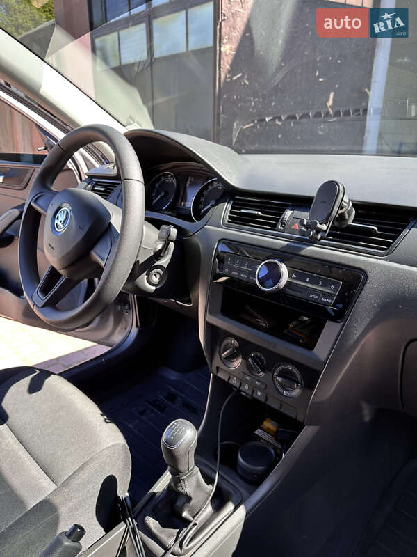 Ліфтбек Skoda Rapid 2017 в Хирові