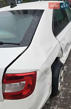 Лифтбек Skoda Rapid 2012 в 