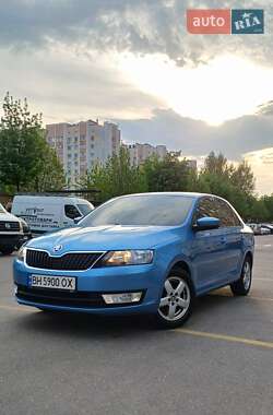 Лифтбек Skoda Rapid 2014 в Киеве