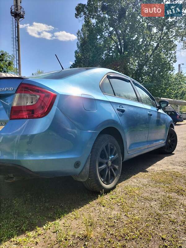Хэтчбек Skoda Rapid 2013 в Харькове