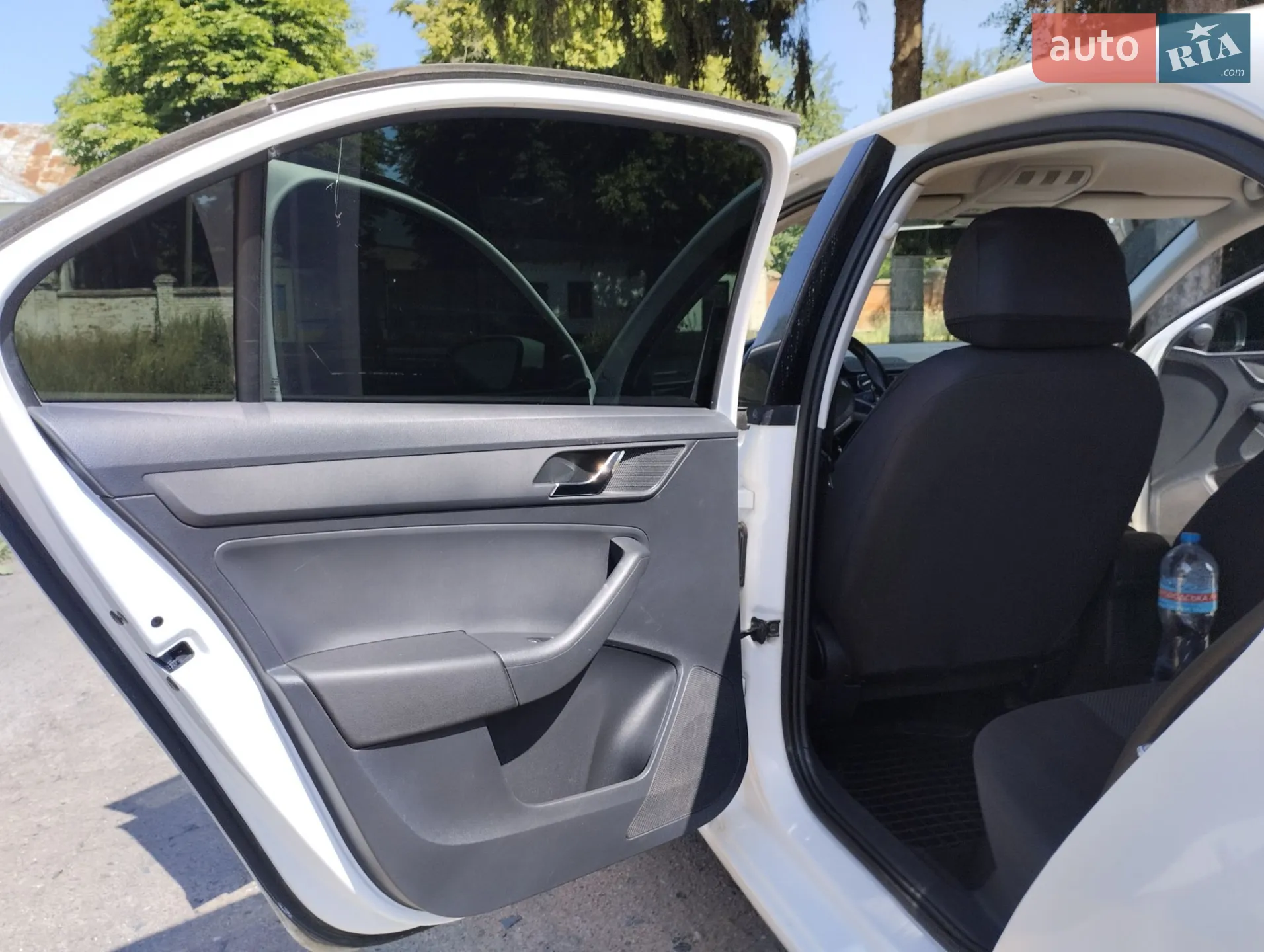 2015 Skoda Rapid - мініатюра 3