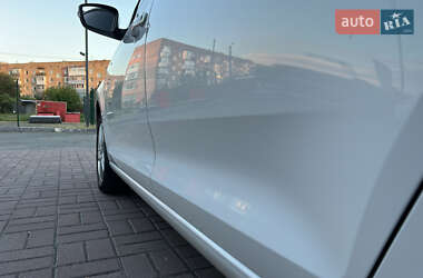 Лифтбек Skoda Rapid 2015 в 