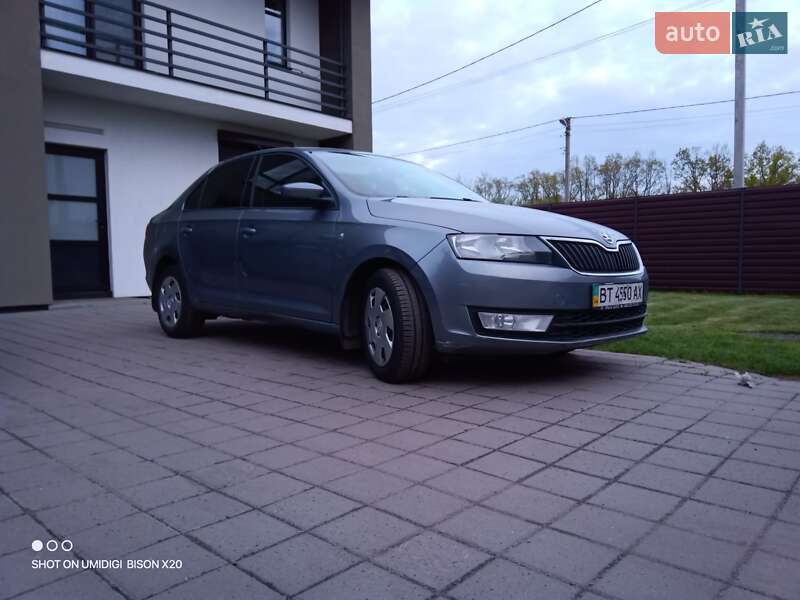 Ліфтбек Skoda Rapid 2013 в Києві фото 5 Ліфтбек Skoda Rapid 2013 в Києві