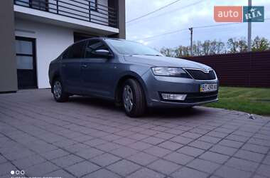 Лифтбек Skoda Rapid 2013 в 