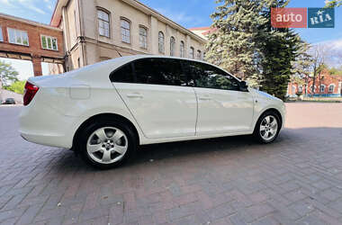 Ліфтбек Skoda Rapid 2013 в 