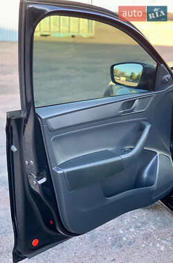 Ліфтбек Skoda Rapid 2013 в 