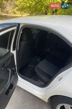 Лифтбек Skoda Rapid 2017 в 