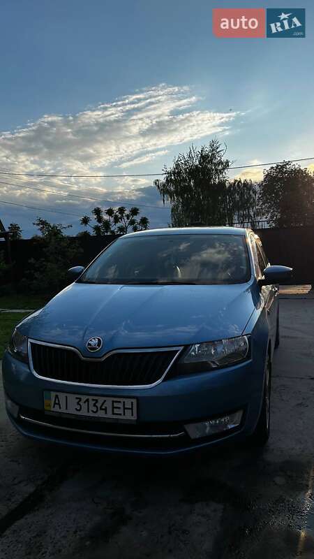 Лифтбек Skoda Rapid 2013 в 