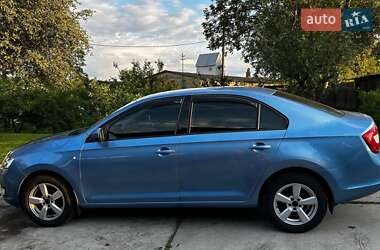 Лифтбек Skoda Rapid 2013 в 