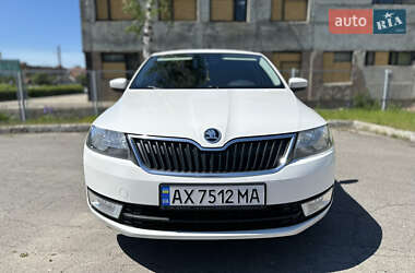 Лифтбек Skoda Rapid 2015 в 