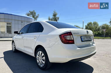 Лифтбек Skoda Rapid 2015 в 