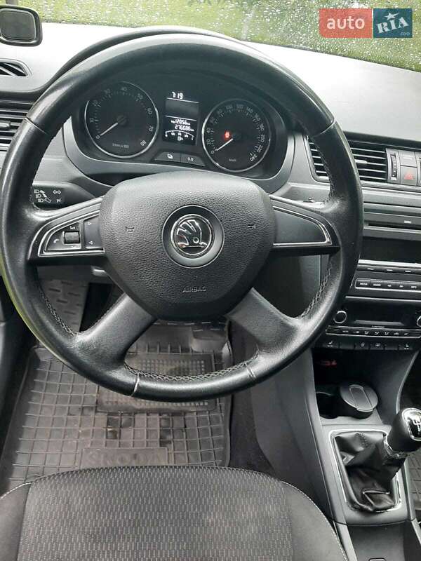 Лифтбек Skoda Rapid 2013 в Фастове