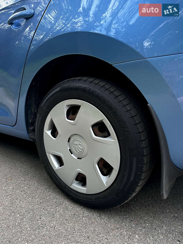 Ліфтбек Skoda Rapid 2013 в Броварах