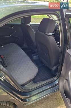 Ліфтбек Skoda Rapid 2014 в 
