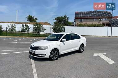 Лифтбек Skoda Rapid 2014 в Ужгороде