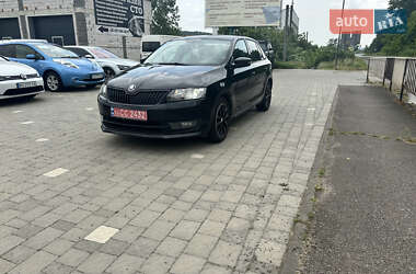 Хетчбек Skoda Rapid 2015 в Іршаві