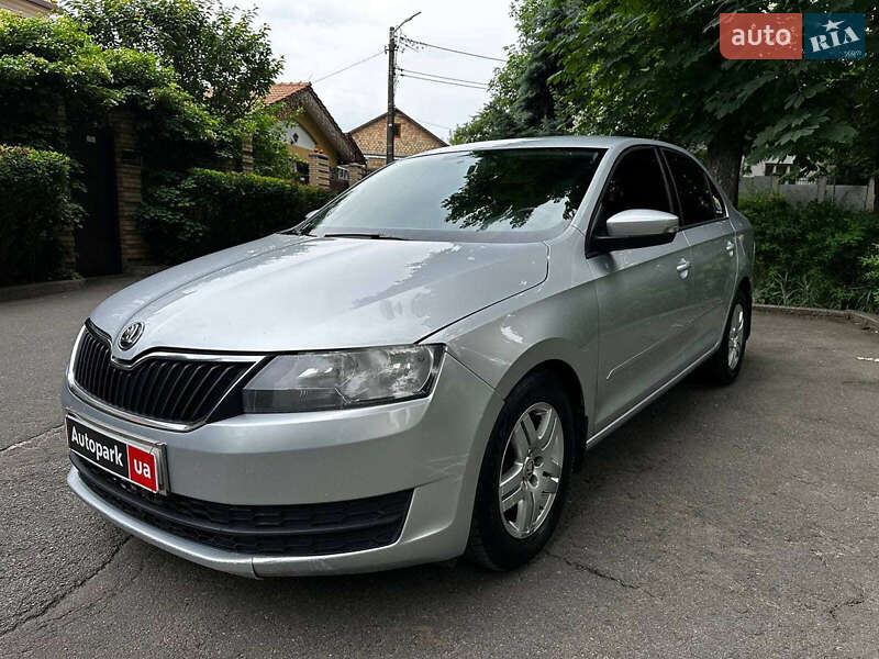 Skoda Rapid 2015