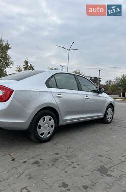 Лифтбек Skoda Rapid 2013 в 