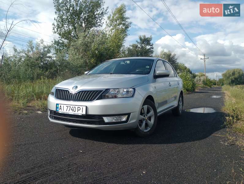 Лифтбек Skoda Rapid 2013 в Змиеве