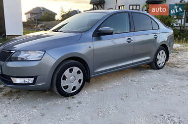 Лифтбек Skoda Rapid 2013 в 