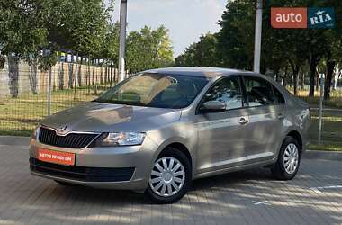 Лифтбек Skoda Rapid 2017 в Днепре