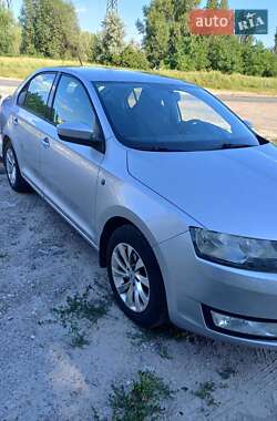 Лифтбек Skoda Rapid 2013 в Киеве